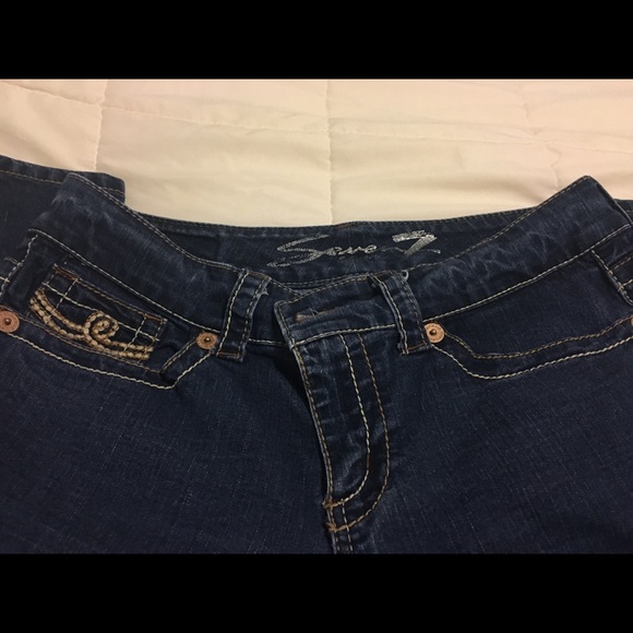 Jeans - Picture 2 of 2